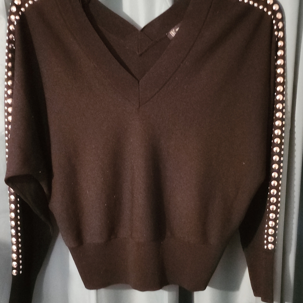 Woman's sweater
